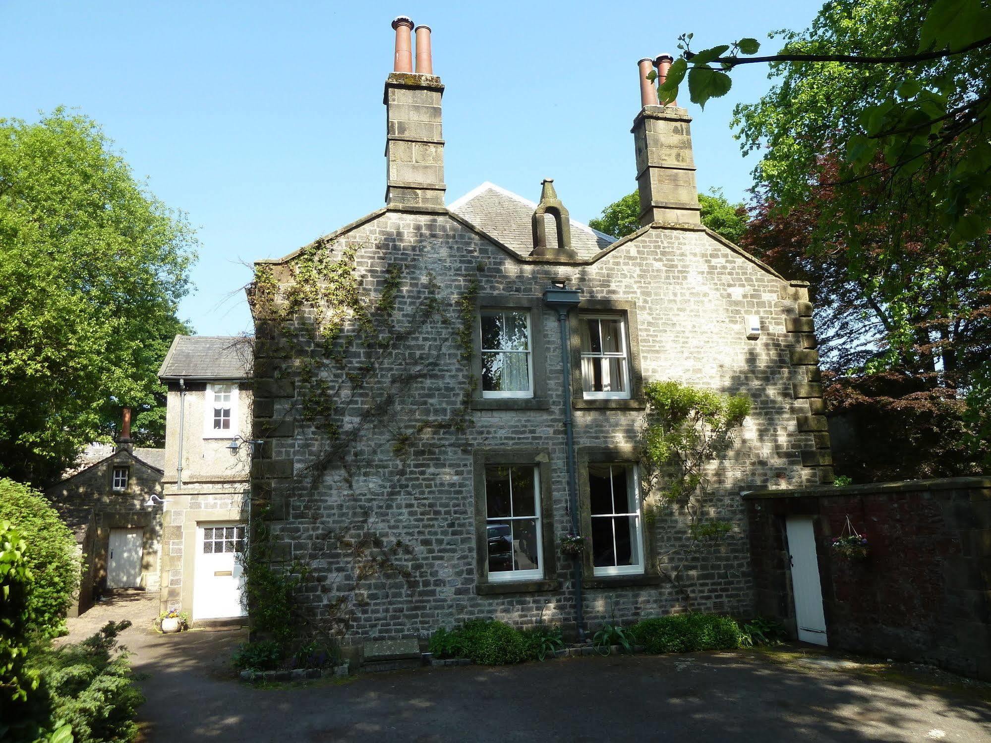 The Old Vicarage B&B Tideswell Exterior photo