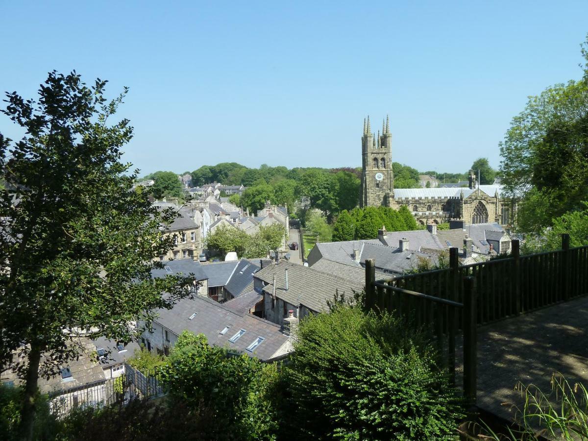 The Old Vicarage B&B Tideswell Exterior photo