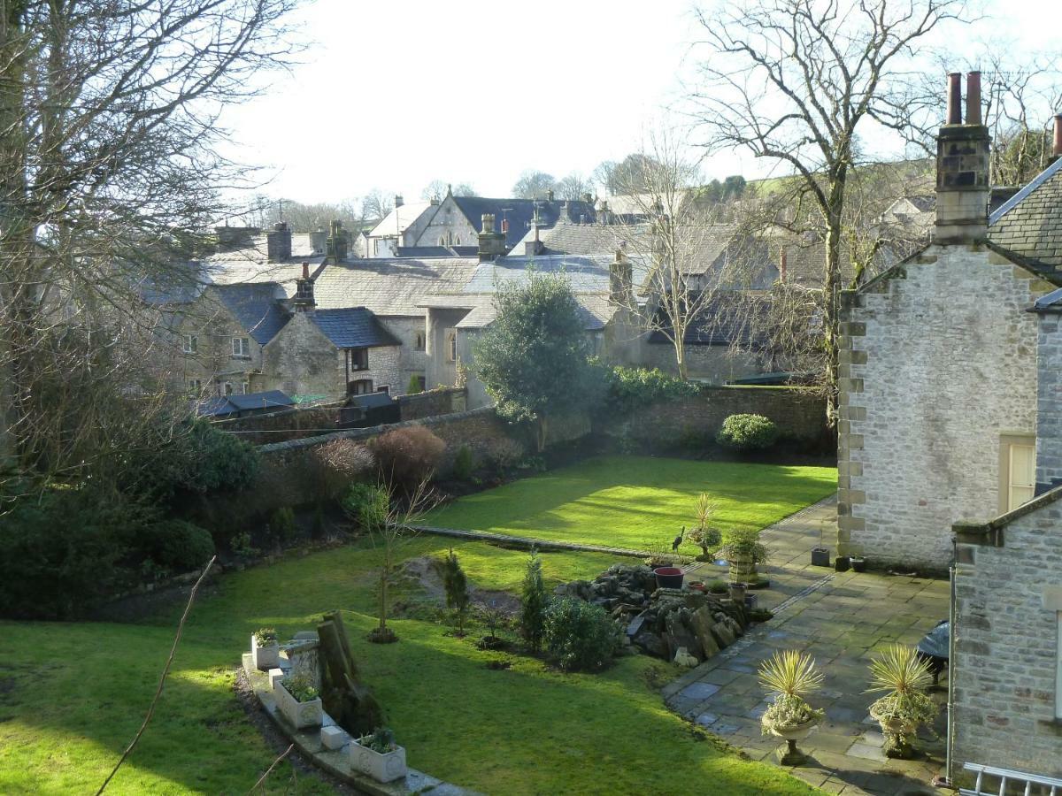 The Old Vicarage B&B Tideswell Exterior photo